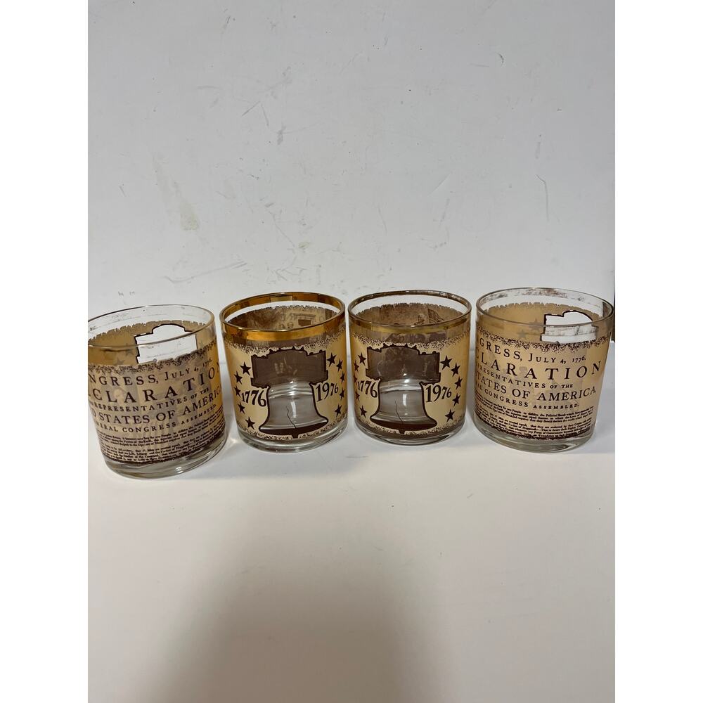 Vintage declaration of independence bar  glasses BiCentennial 1776 set of 4